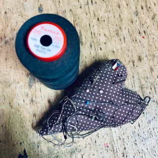 Jsme tu pro Vás 🪡🧵 #skbn #kozesnictvi #svetkuze #delamzkuze #sitikozesin #opravykozesin #svetkuzeblanlynyvltove...